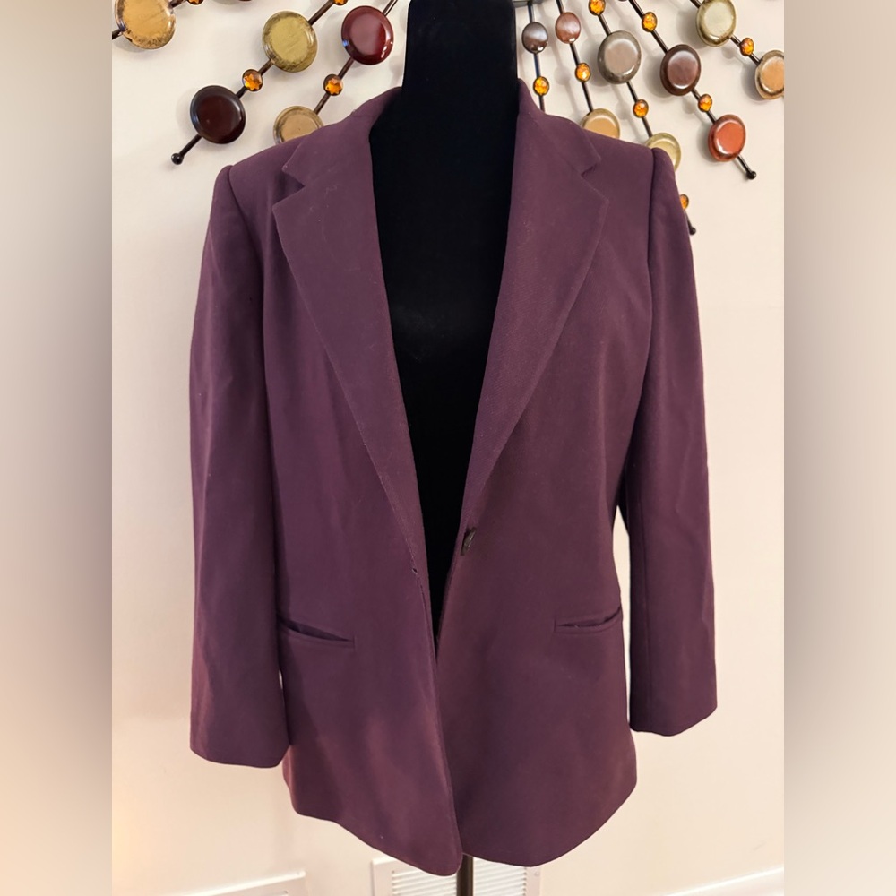 Sag Harbor Deep Purple Blazer size 6